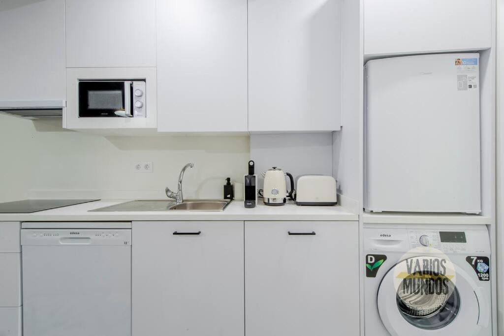 Nuevo Y Centrico Apt 7Px En Plena Plaza Del Carmen E2 Madrid Dış mekan fotoğraf